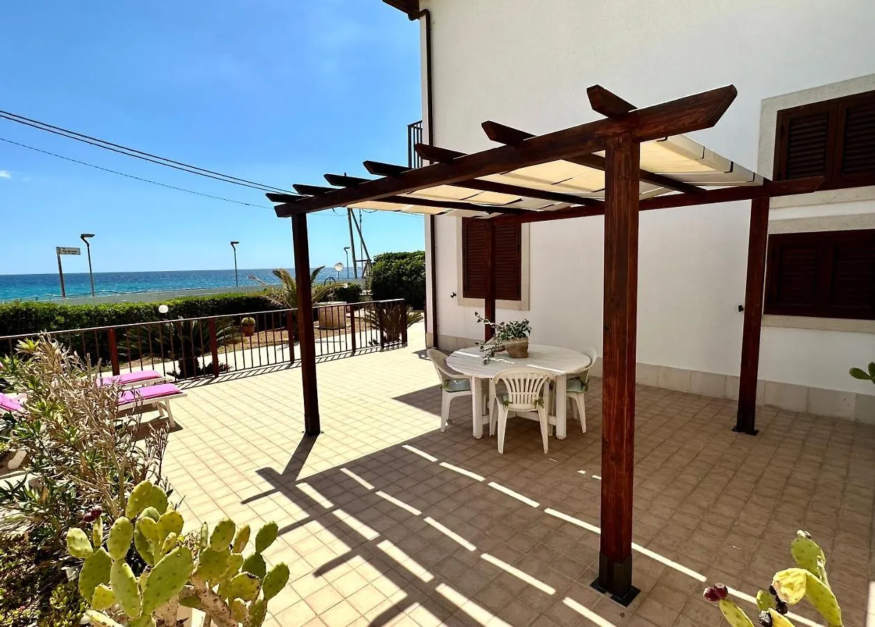 Il Frantoio Di Avola Apartment 0*,  Italy