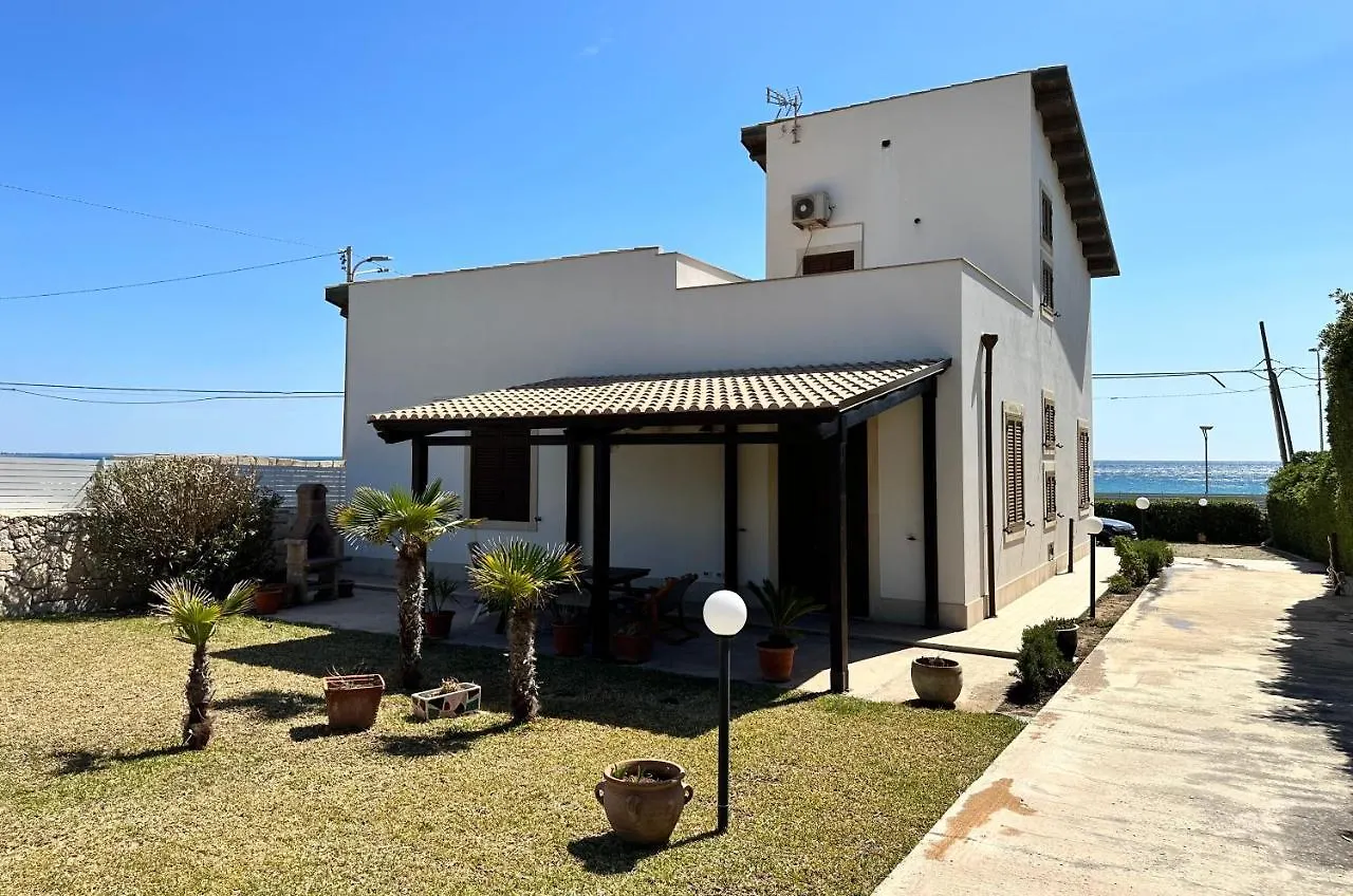 Il Frantoio Di Avola Apartment