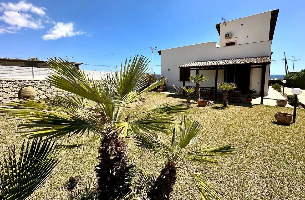 Il Frantoio Di Avola Apartment