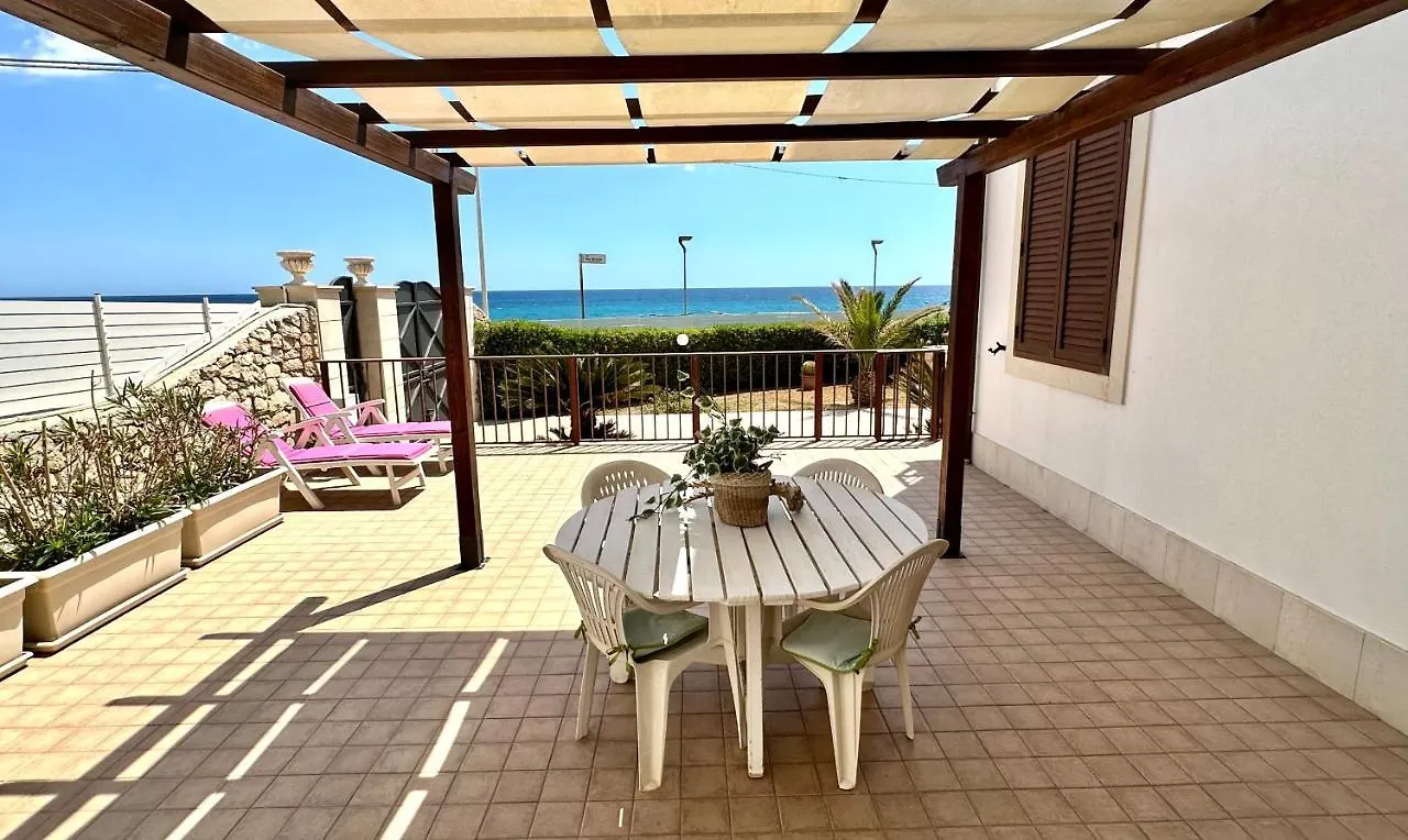 Il Frantoio Di Avola Apartment