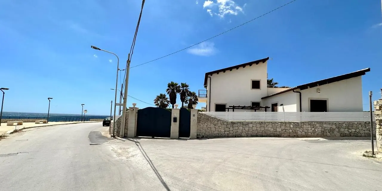 Il Frantoio Di Avola Apartment