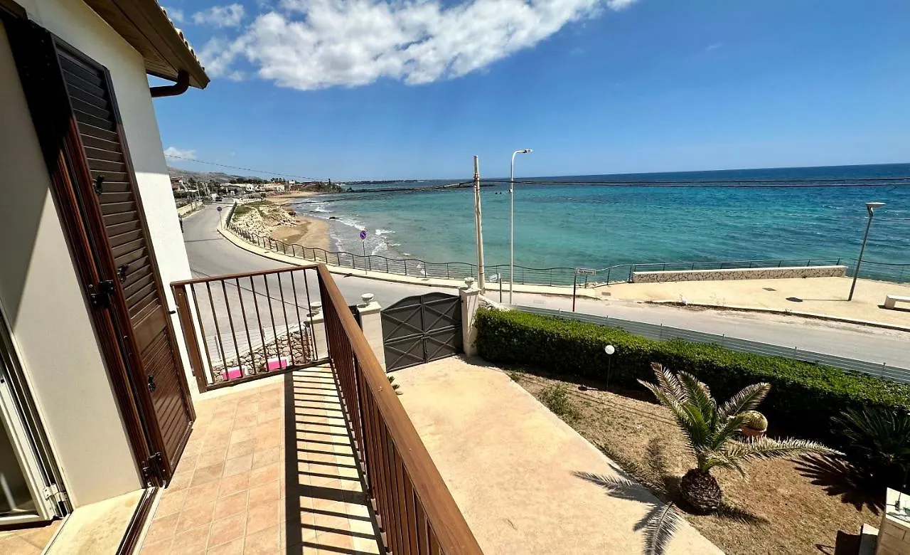 Il Frantoio Di Avola Apartment